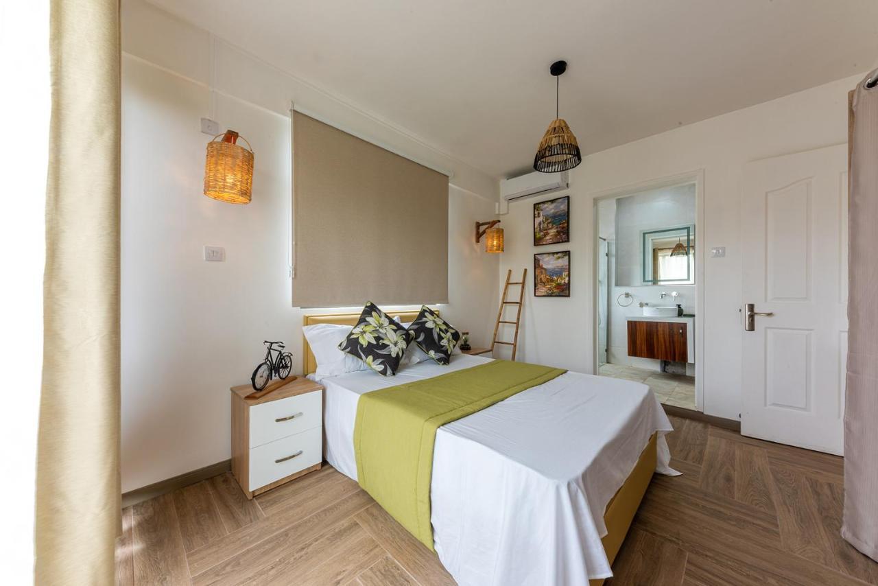 Flic-en-Flacq 373 Wolmar Cosy And Modern Apartment- 200 Metres From The Beach And Supermarkets And Just Next To Domaine De Wolmar With Views Of Deers And Green Natural Park מראה חיצוני תמונה