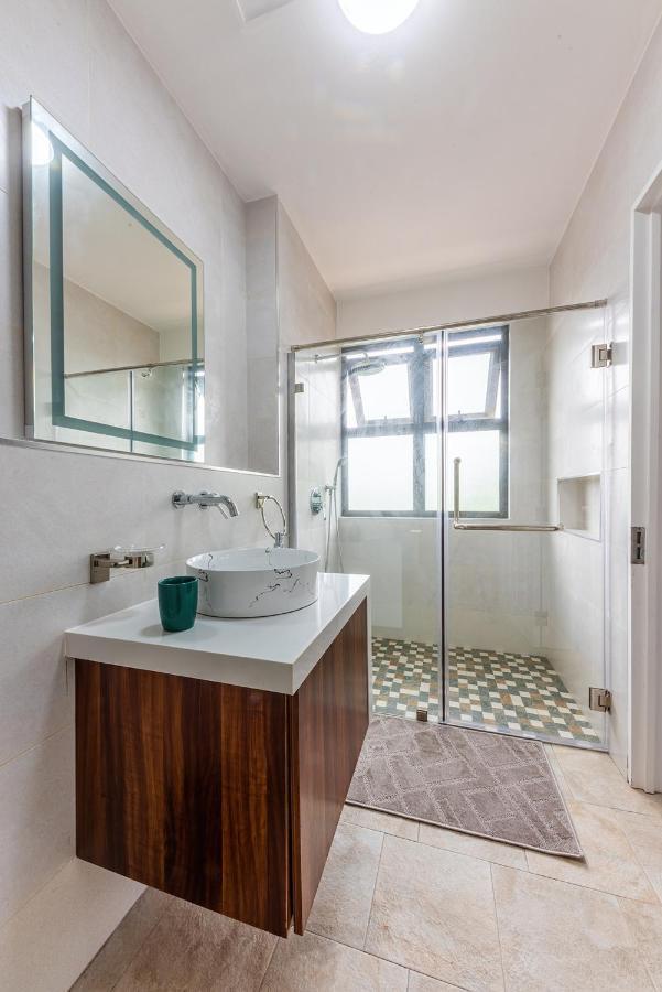 Flic-en-Flacq 373 Wolmar Cosy And Modern Apartment- 200 Metres From The Beach And Supermarkets And Just Next To Domaine De Wolmar With Views Of Deers And Green Natural Park מראה חיצוני תמונה