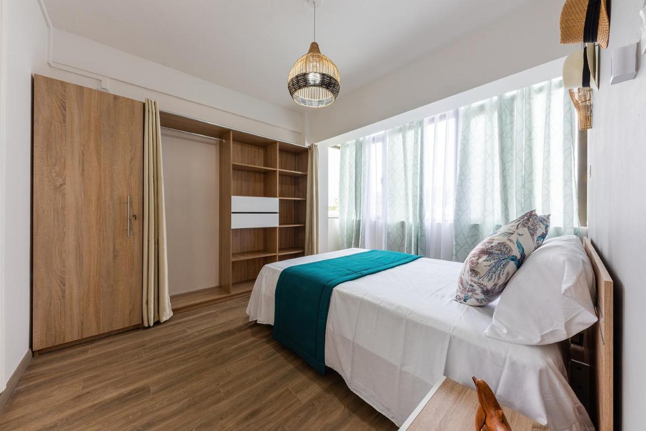 Flic-en-Flacq 373 Wolmar Cosy And Modern Apartment- 200 Metres From The Beach And Supermarkets And Just Next To Domaine De Wolmar With Views Of Deers And Green Natural Park מראה חיצוני תמונה